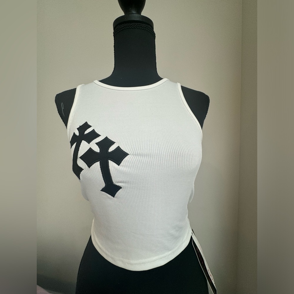 Double crossed black and white tank XS NEW WITH TAGS /ORIGINAL PACKAGING XS